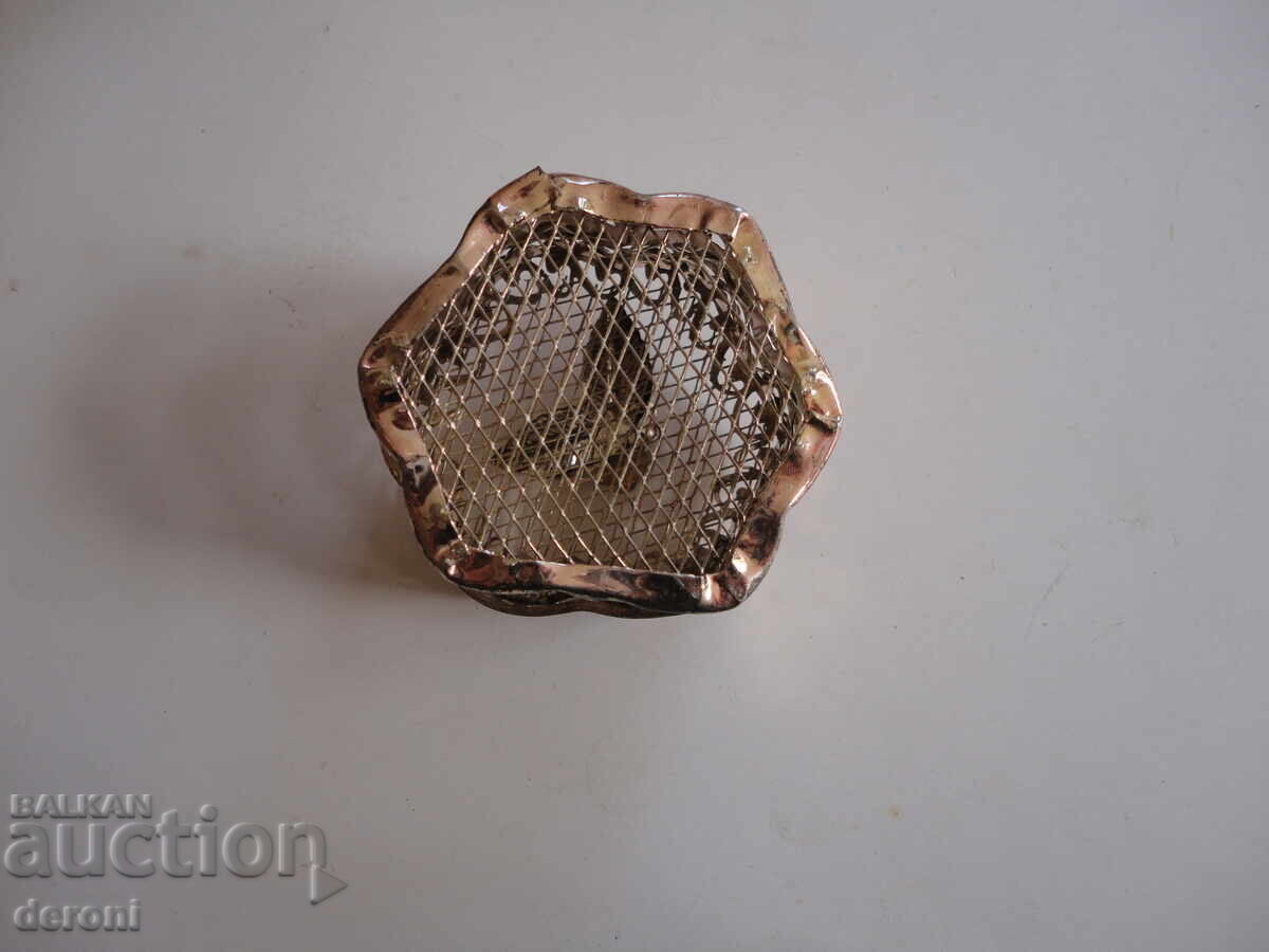 Delivery of Metal openwork box Delivery of Metal openwork box