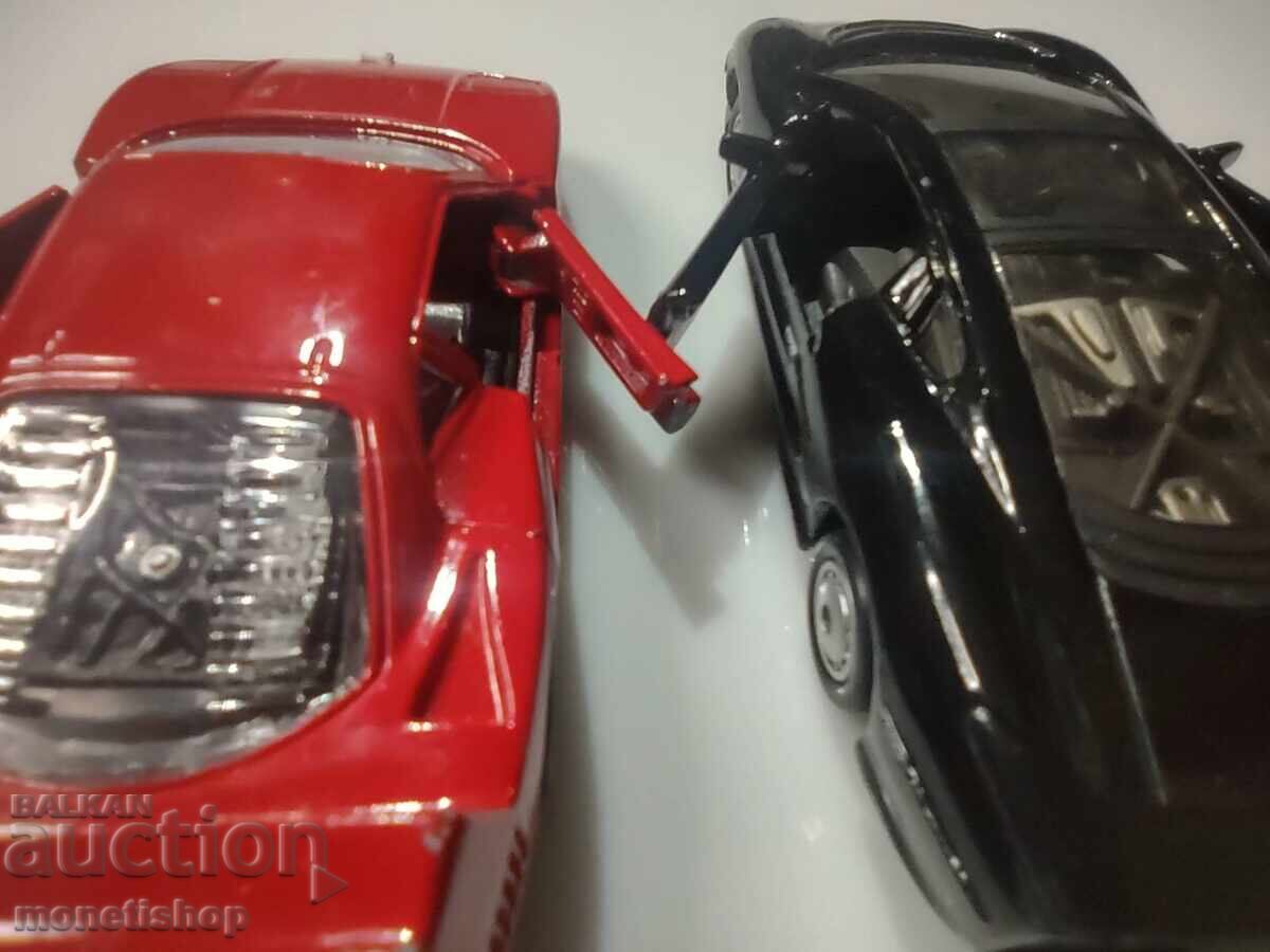 Auction Two 1:42 scale carts Auction Two 1:42 scale carts