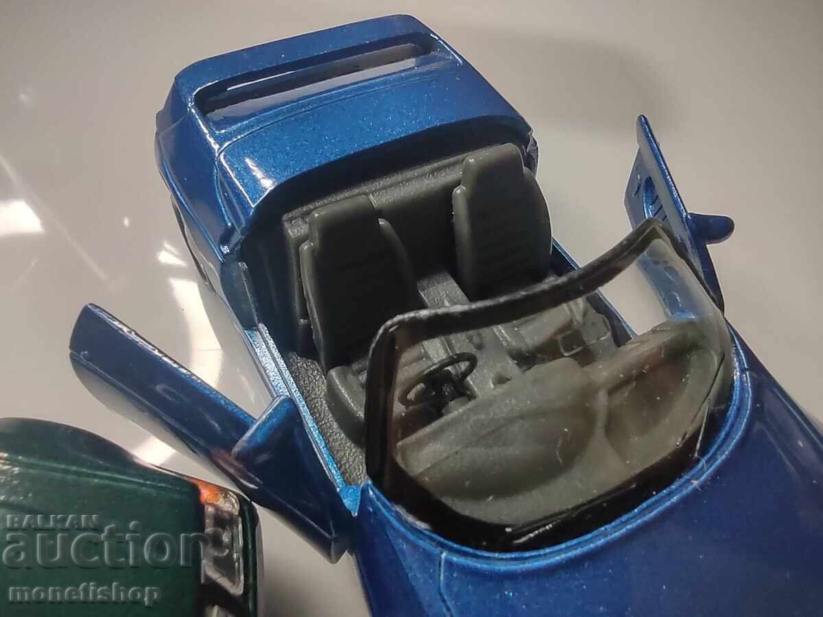 Δύο καρότσια κλίμακας 1:42 με τιμή 10.00 BGN | € 5.11 Δύο καρότσια κλίμακας 1:42 με τιμή 10.00 BGN | € 5.11