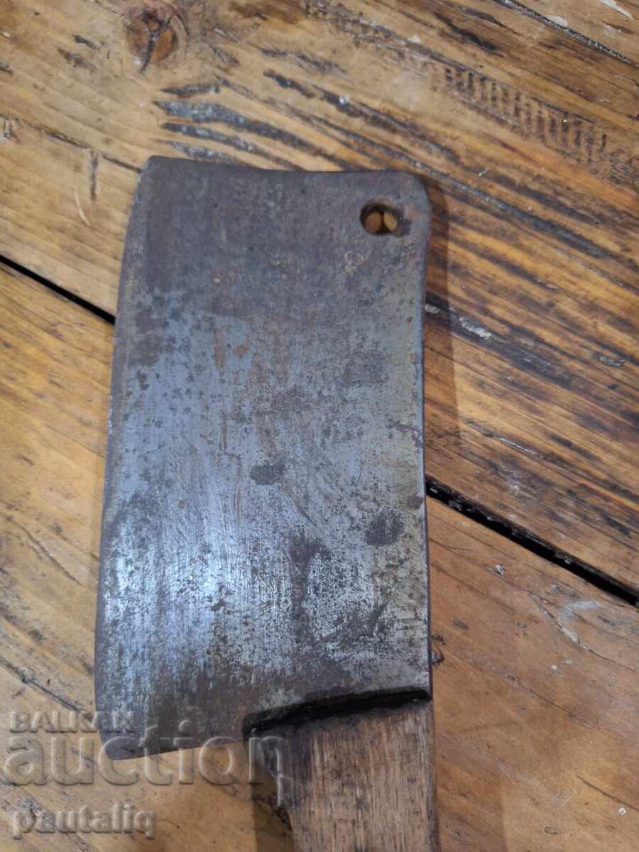 OLD MASSIVE CUTTER with price 20.00 BGN | € 10.23 OLD MASSIVE CUTTER with price 20.00 BGN | € 10.23