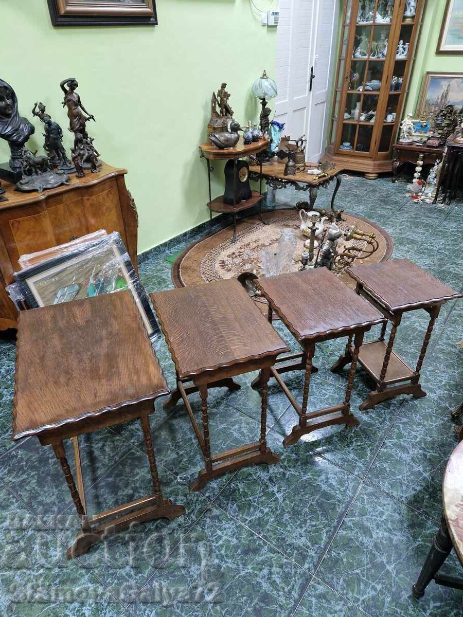 Auction Beautiful set of 4 antique branded coffee tables Auction Beautiful set of 4 antique branded coffee tables