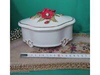 Large porcelain jewelry/tag box