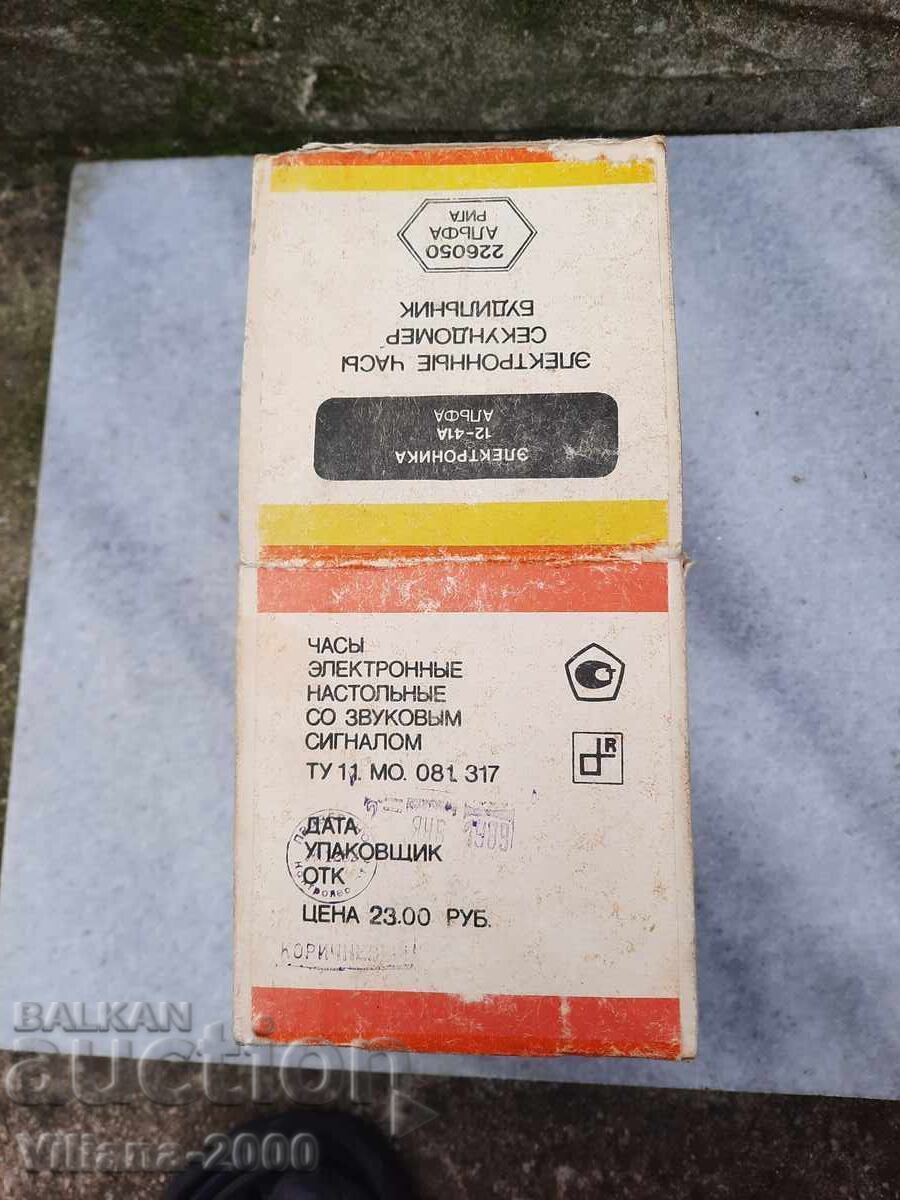 Old table clock electronics. Brand new. with price 100.00 BGN | € 51.13 Old table clock electronics. Brand new. with price 100.00 BGN | € 51.13
