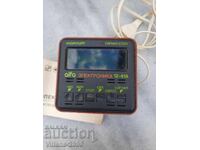 Ceasuri electronice vechi de masă. Nouă.