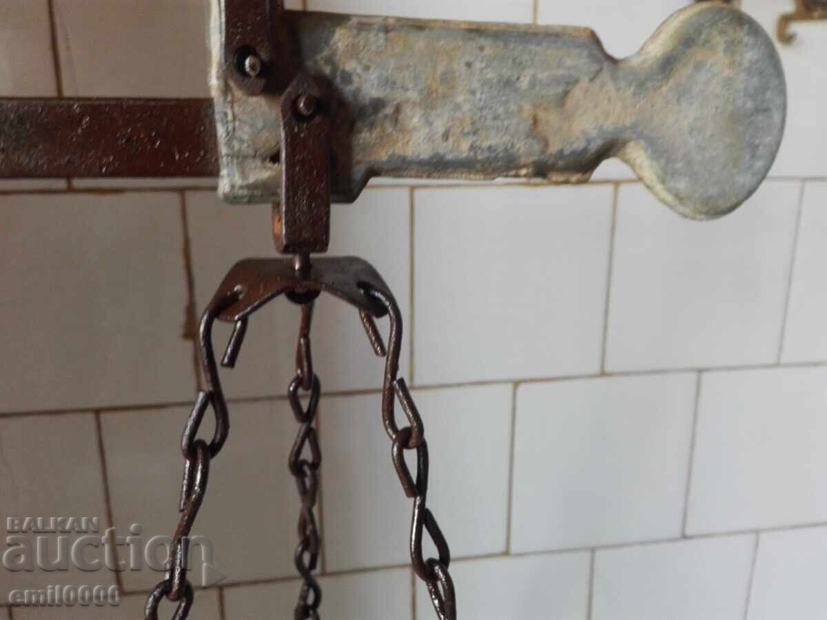 Old scale, weighing machine. with price 44.99 BGN | € 23.00
