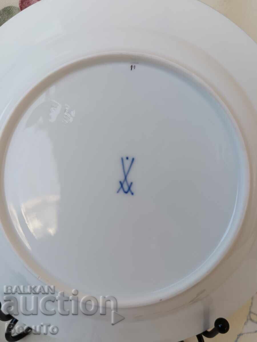 Delivery of Meissen, triple coffee+dessert set, rose and swan neck decor Delivery of Meissen, triple coffee+dessert set, rose and swan neck decor