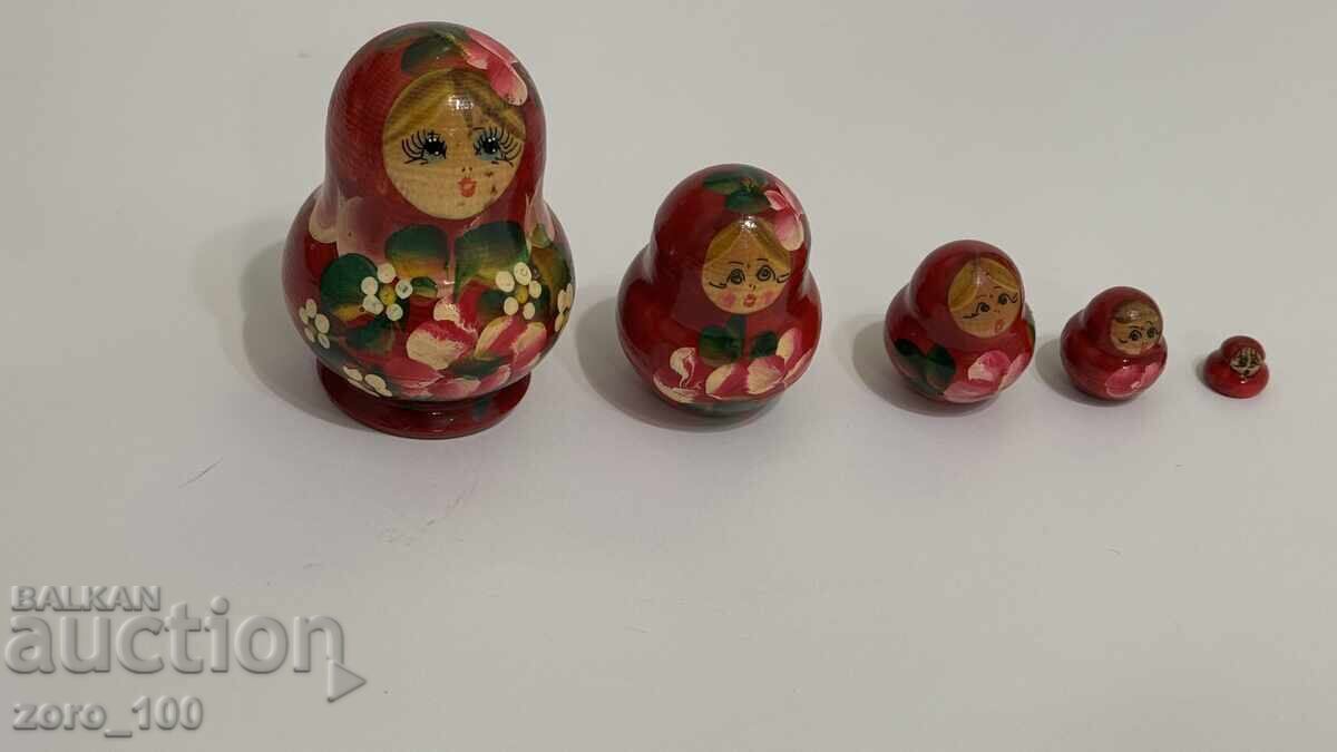 Matryoshka dolls with price 20.00 BGN | € 10.23 Matryoshka dolls with price 20.00 BGN | € 10.23