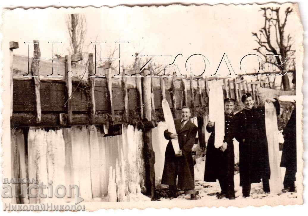 ΜΙΚΡΗ ΠΑΛΙΑ ΦΩΤΟΓΡΑΦΙΑ ΜΑΘΗΤΩΝ ΛΥΚΕΙΟΥ KYUSTENDIL ΠΑΓΟΣ ΚΑΤΩ ΤΗ ΓΕΦΥΡΑ D404 ΜΙΚΡΗ ΠΑΛΙΑ ΦΩΤΟΓΡΑΦΙΑ ΜΑΘΗΤΩΝ ΛΥΚΕΙΟΥ KYUSTENDIL ΠΑΓΟΣ ΚΑΤΩ ΤΗ ΓΕΦΥΡΑ D404