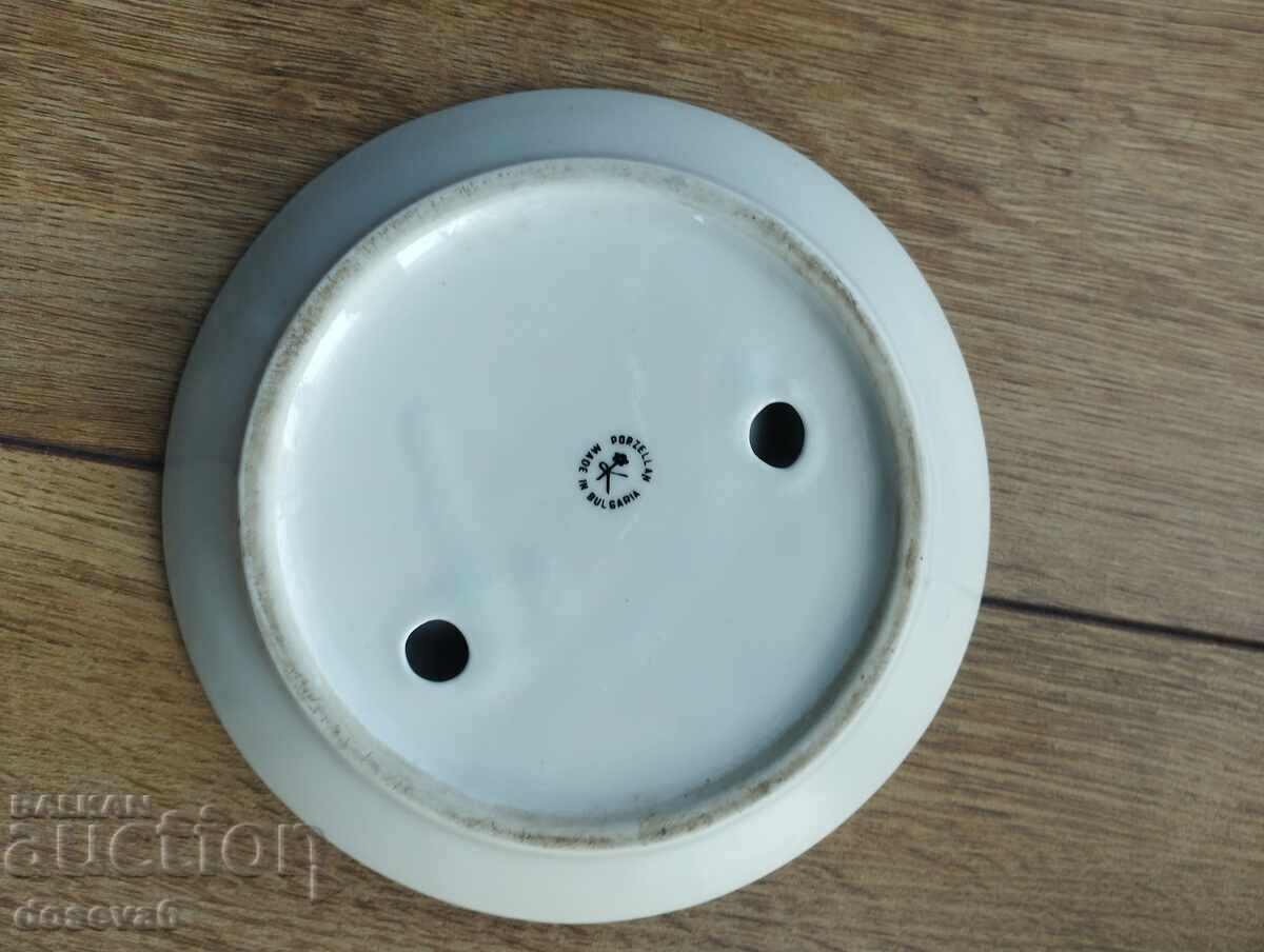 Delivery of ashtray "LOKOMOTIV-SOFIA" GOLD PLATED in places with wear Delivery of ashtray "LOKOMOTIV-SOFIA" GOLD PLATED in places with wear