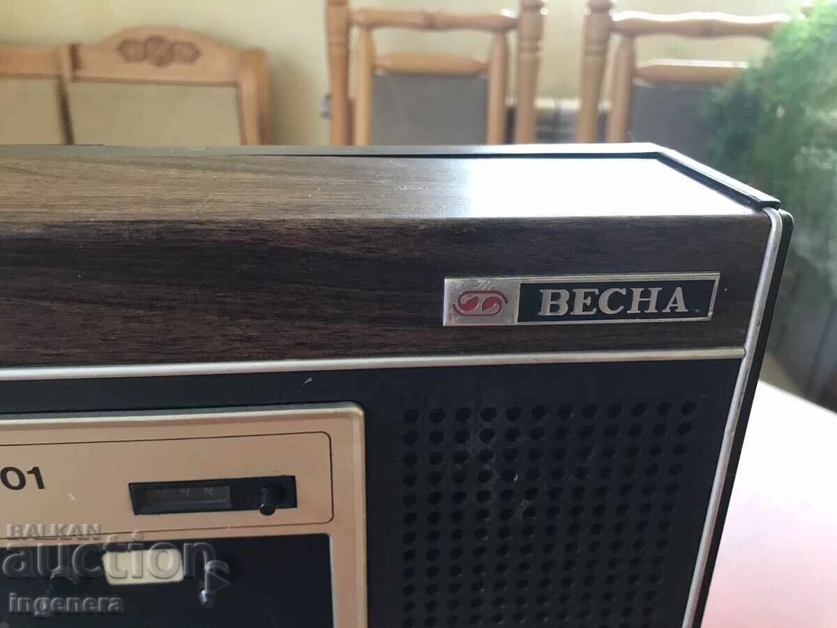 CASSETTE RECORDER "VESNA"-RUSIA CU DIVERSE - 5 CASSETTE RECORDER "VESNA"-RUSIA CU DIVERSE - 5