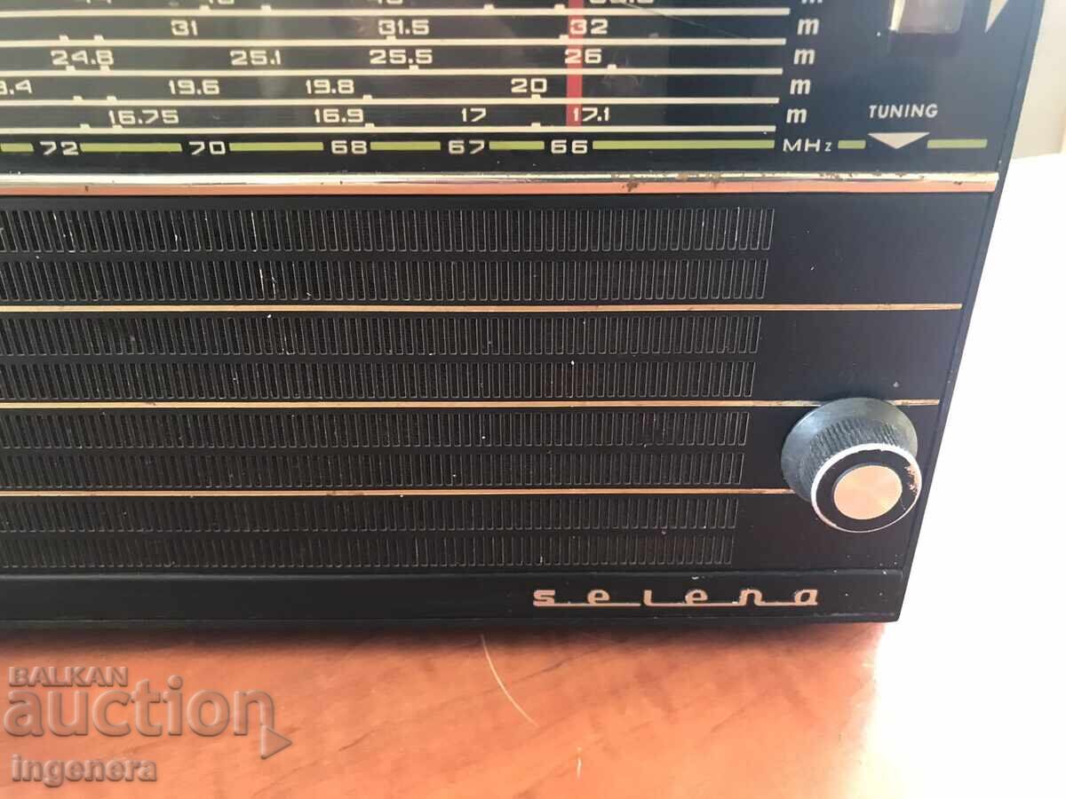 Auction RADIO RADIO "SELENA" "SELENA" WITH MISCELLANEOUS Auction RADIO RADIO "SELENA" "SELENA" WITH MISCELLANEOUS