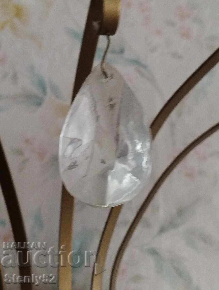 Candelabru de perete de cristal cu preț 120.00 BGN | € 61.36 Candelabru de perete de cristal cu preț 120.00 BGN | € 61.36