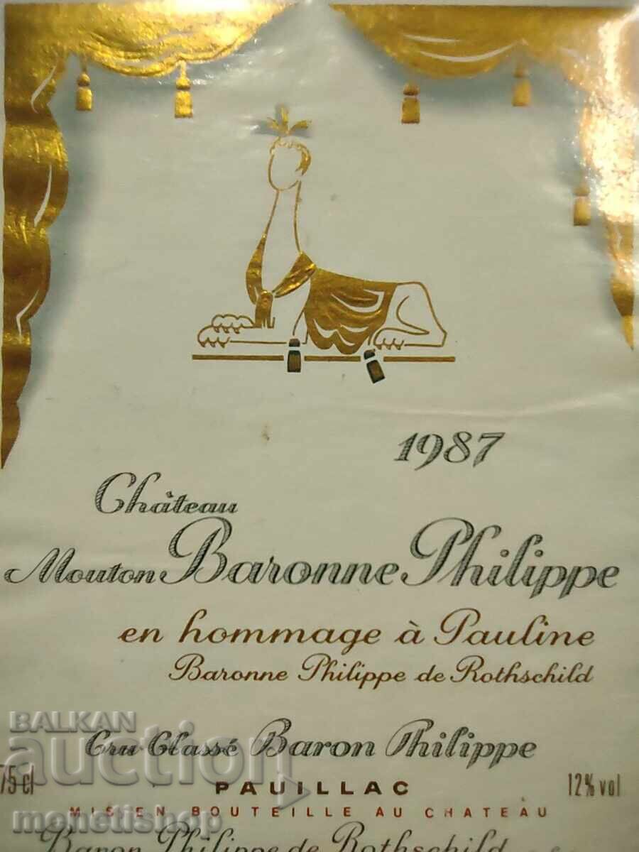 Auction We offer a large collection of wine labels. Auction We offer a large collection of wine labels.