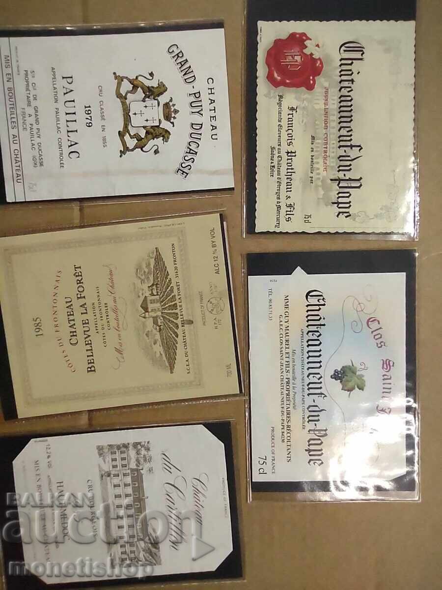 We offer a large collection of wine labels. We offer a large collection of wine labels.