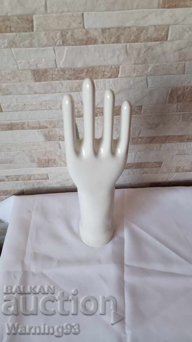 Porcelain hand - Bulgarian production - size 98 - 6 Porcelain hand - Bulgarian production - size 98 - 6