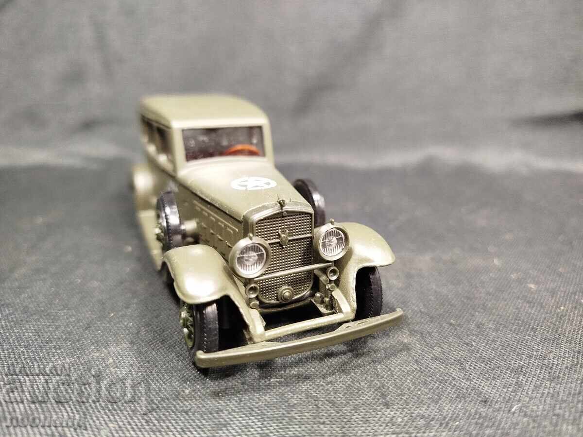 1/43 METAL CAR SCALE MODEL 1931 CADILLAC V16 SOLIDO - 5 1/43 METAL CAR SCALE MODEL 1931 CADILLAC V16 SOLIDO - 5