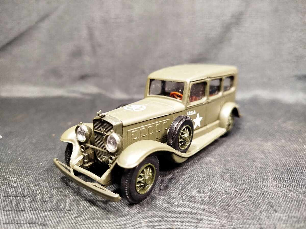 1/43 METAL CAR SCALE MODEL 1931 CADILLAC V16 SOLIDO 1/43 METAL CAR SCALE MODEL 1931 CADILLAC V16 SOLIDO