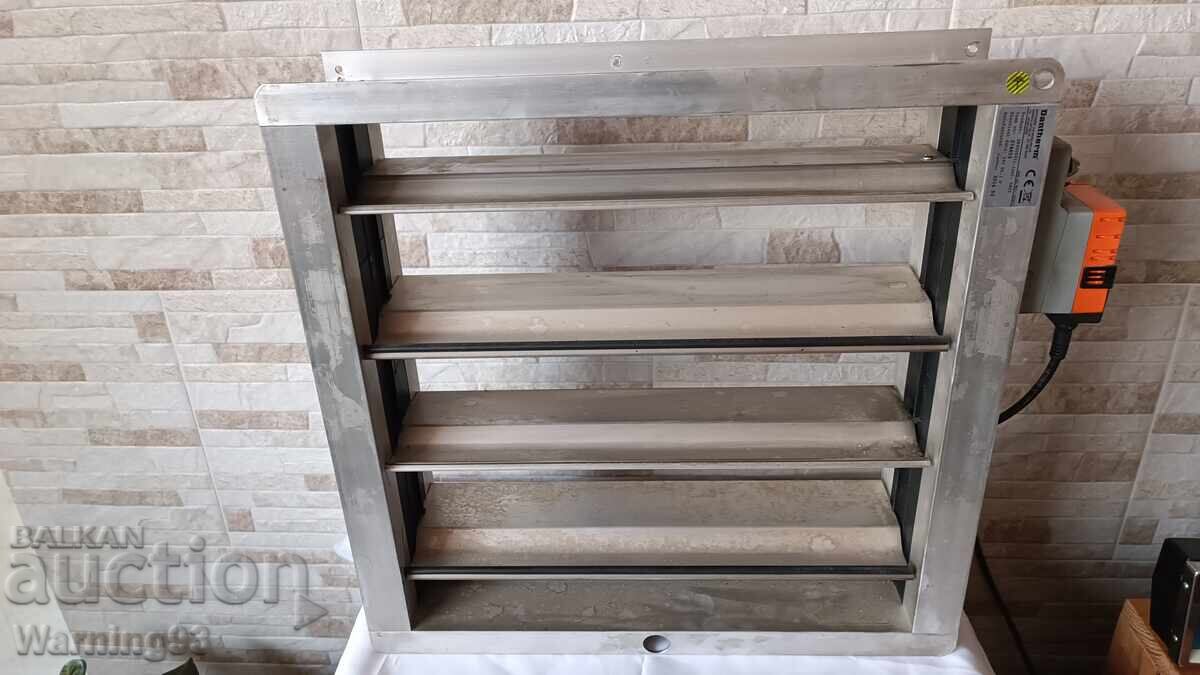 Licitație Sas metalic de ventilare cu actuator BELIMO LM24AX-F Licitație Sas metalic de ventilare cu actuator BELIMO LM24AX-F