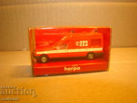 HERPA H0 1/87 MERCEDES BENZ AMBULANCE TOY MODEL TROLLEY