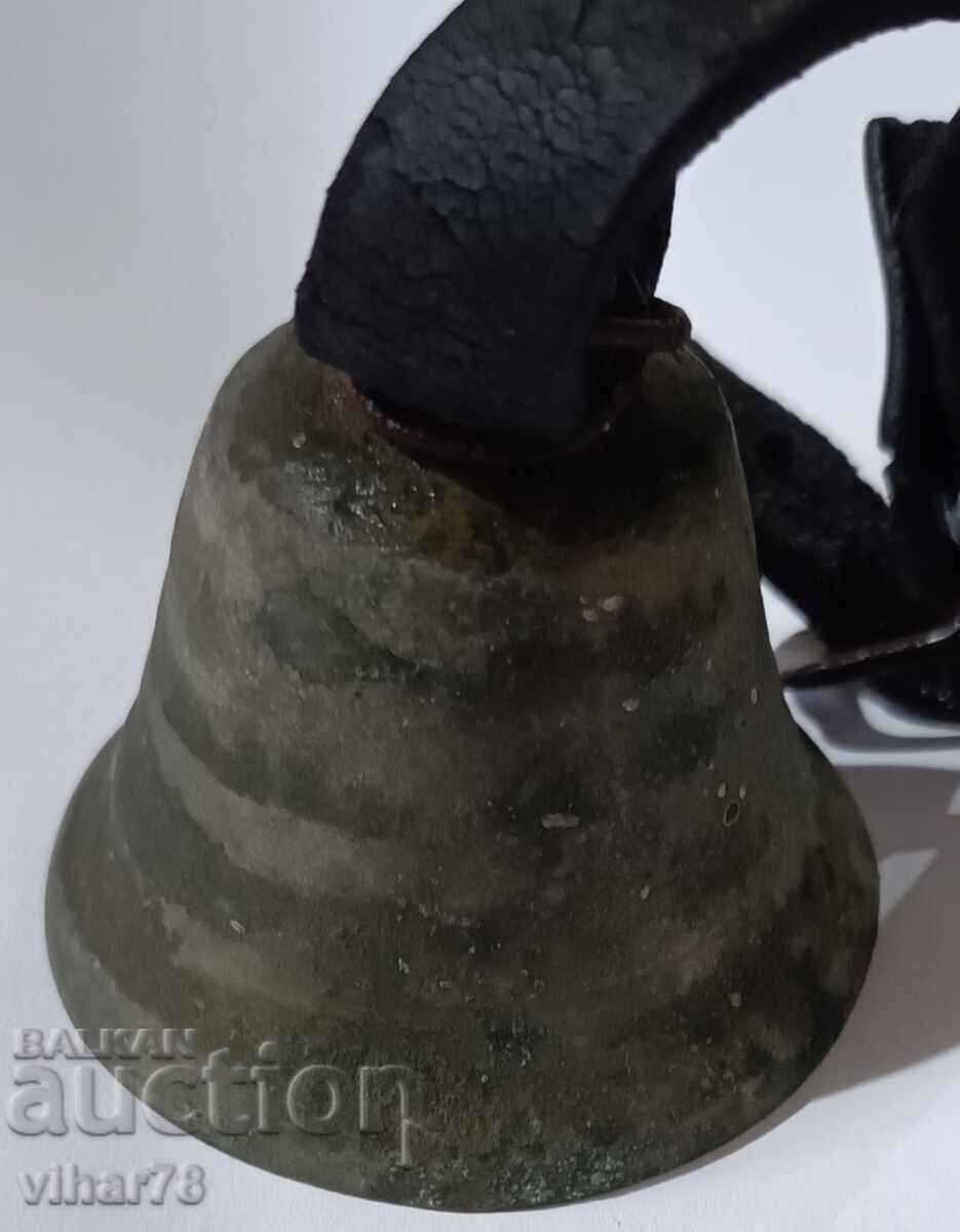 chan- bell cu preț 59.99 BGN | € 30.67 chan- bell cu preț 59.99 BGN | € 30.67