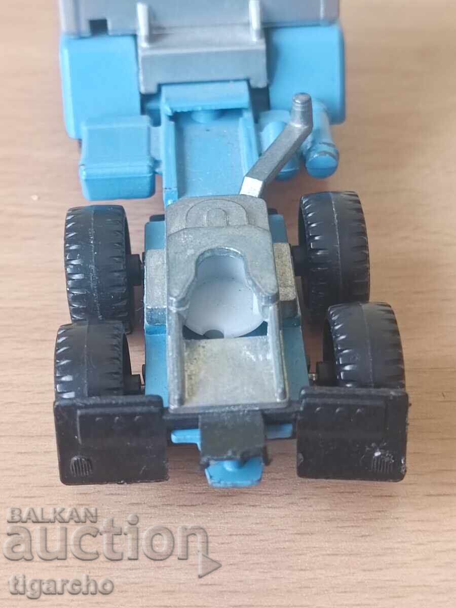 Ford metal truck - 7 Ford metal truck - 7