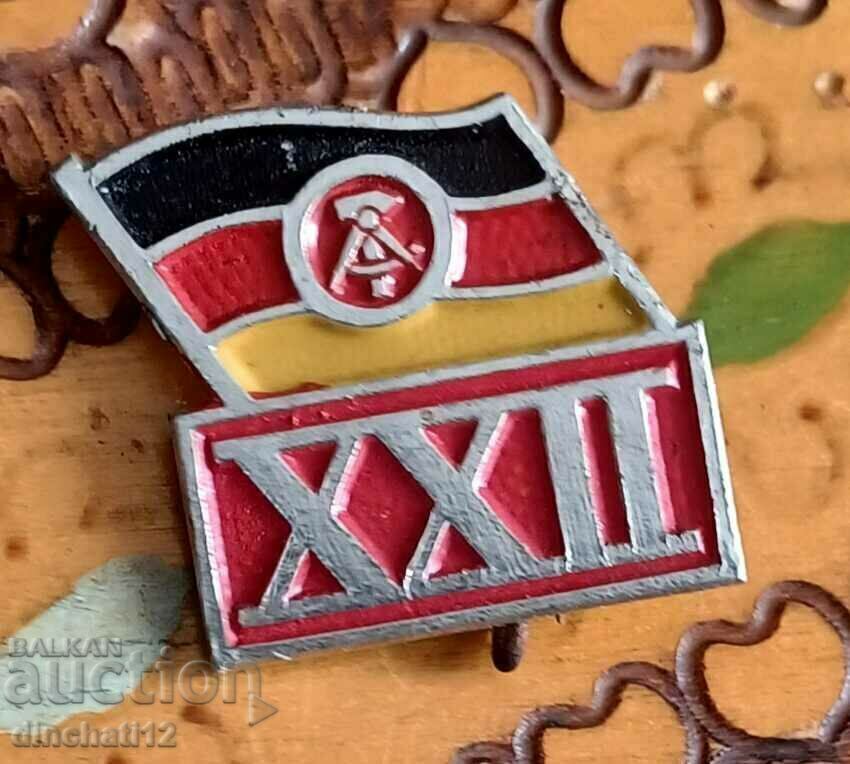 Delivery of Germany.22 Years GDR 1971 Abzeichen XII Jahre DDR Delivery of Germany.22 Years GDR 1971 Abzeichen XII Jahre DDR