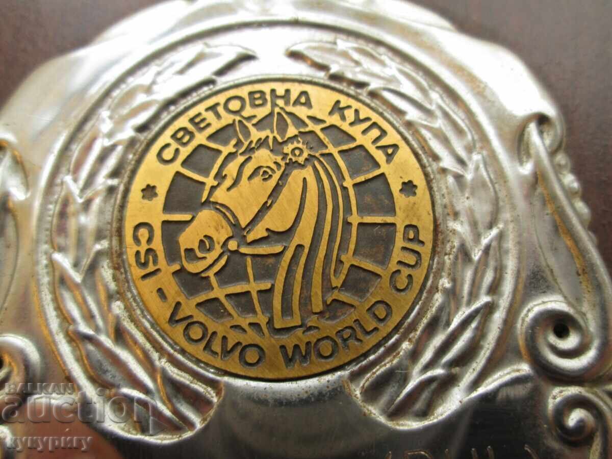 Auction Tabletop medal plaque CSI Equestrian World Cup Auction Tabletop medal plaque CSI Equestrian World Cup