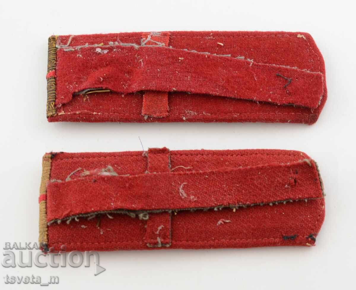 Officer epaulettes, captain BNA, social with price 9.00 BGN | € 4.60 Officer epaulettes, captain BNA, social with price 9.00 BGN | € 4.60