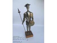 Figura autorului-sculptură-Don Quijote