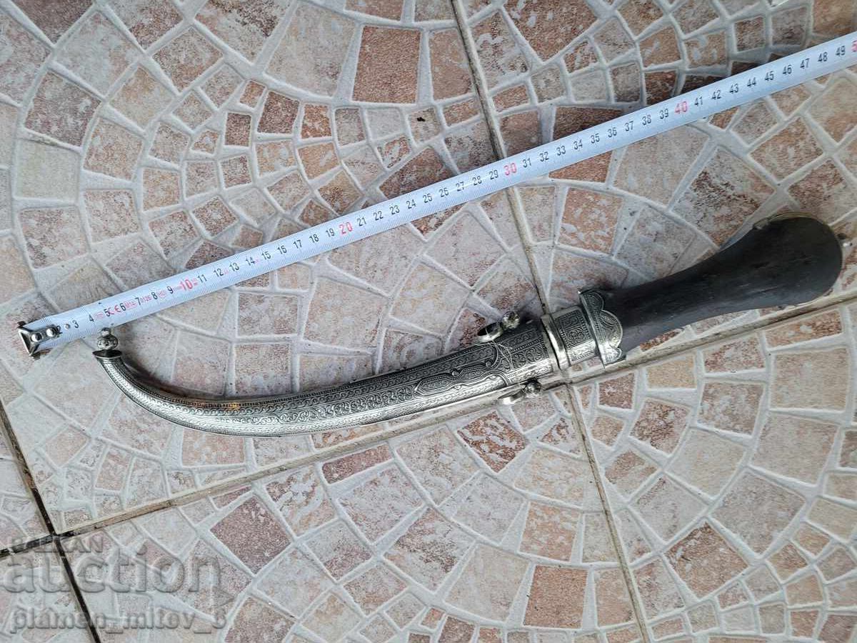 Cuțit, kumaya, pumnal, pumnal, cuțit, karakulak cu preț 160.00 BGN | € 81.81 Cuțit, kumaya, pumnal, pumnal, cuțit, karakulak cu preț 160.00 BGN | € 81.81