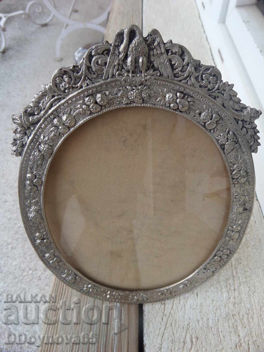 Old silver-plated photo frame with price 58.00 BGN | € 29.65 Old silver-plated photo frame with price 58.00 BGN | € 29.65