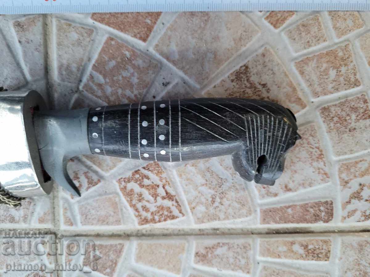 Livrarea cuțit, pumnal, pumnal, coasă Livrarea cuțit, pumnal, pumnal, coasă