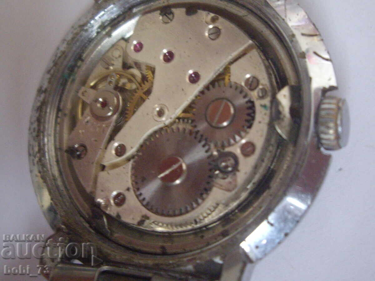 Auction Old men's wristwatch. Auction Old men's wristwatch.