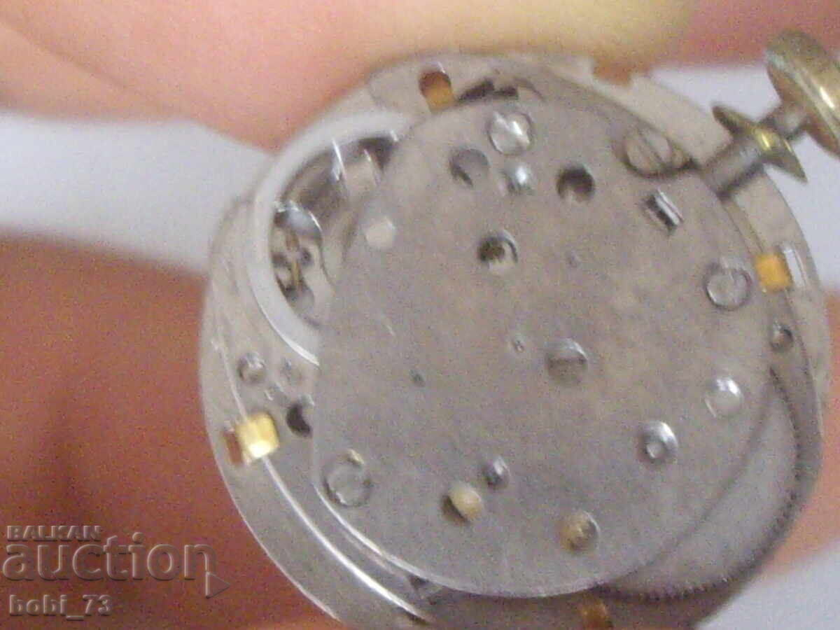 Old gold plated ladies watch. - 6 Old gold plated ladies watch. - 6