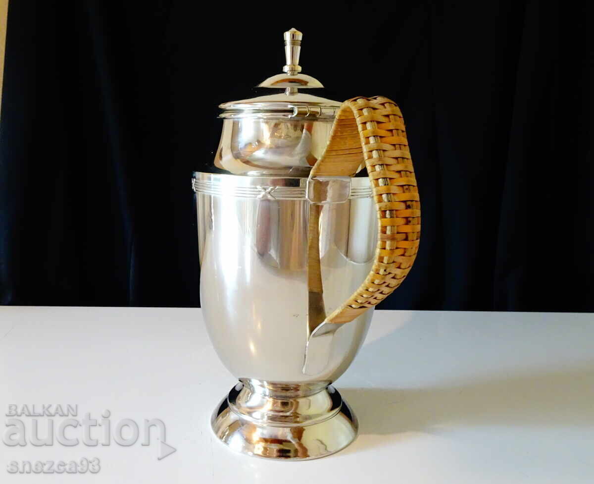 Silver-plated jug for rakia, tea, coffee 1 L with price 45.00 BGN | € 23.01 Silver-plated jug for rakia, tea, coffee 1 L with price 45.00 BGN | € 23.01