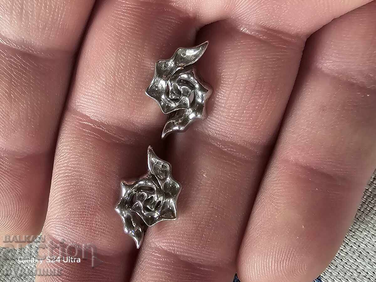 Ασημένια σκουλαρίκια. 925 Δείγμα. Δείτε τις άλλες δημοπρασίες μου με τιμή 27.99 BGN | € 14.31 Ασημένια σκουλαρίκια. 925 Δείγμα. Δείτε τις άλλες δημοπρασίες μου με τιμή 27.99 BGN | € 14.31