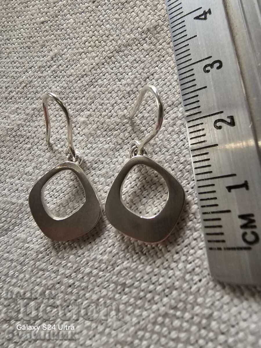 Auction Silver earrings. 925 Sample. Check out my other auctions Auction Silver earrings. 925 Sample. Check out my other auctions