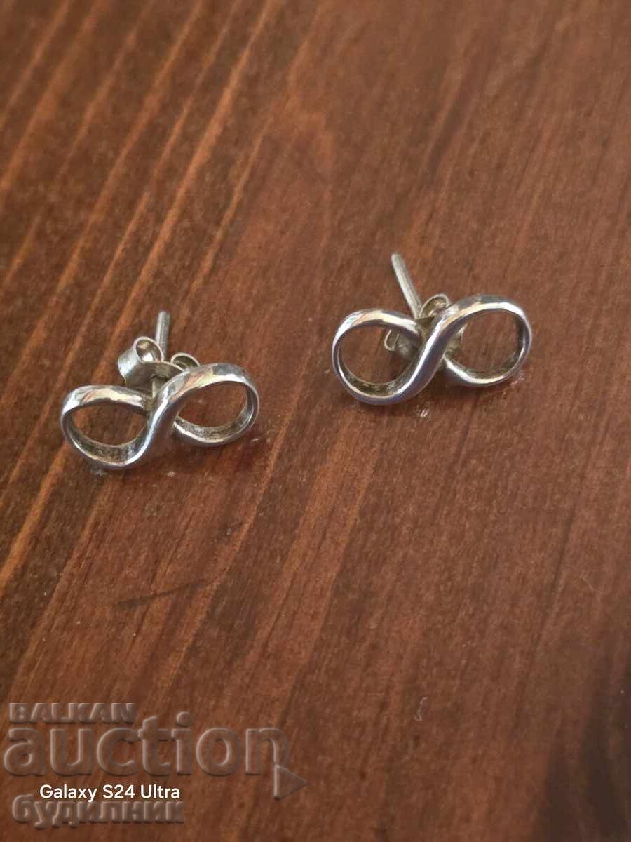 Silver earrings. 925 Sample. Check out my other auctions