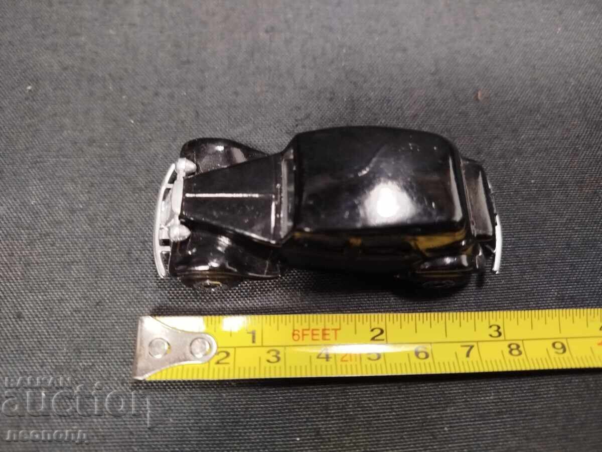 OLD RETRO METAL CARRIER MATCHBOX ENGLAND CITROEN 15 CV - 7