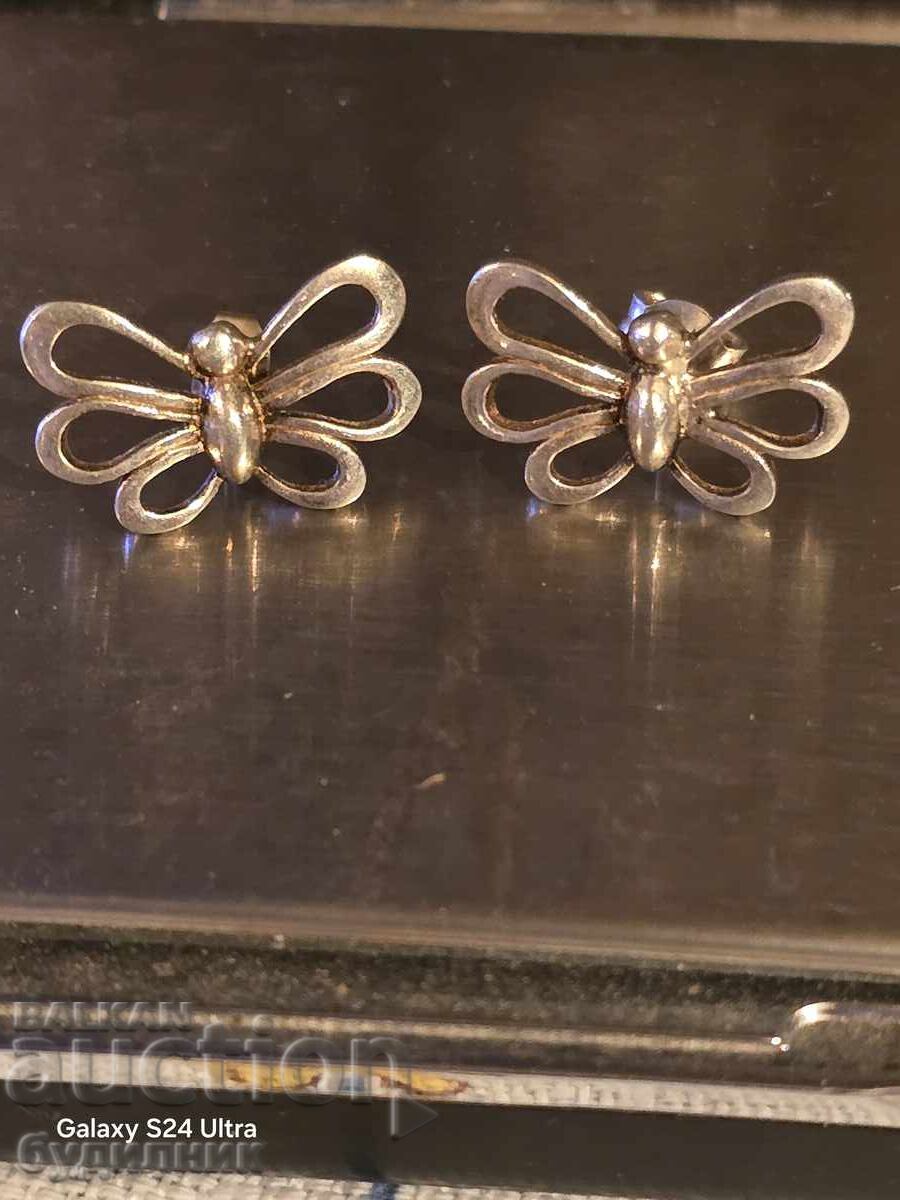 Аукцион Сребърни обеци 925 Проба. Аукцион Сребърни обеци 925 Проба.