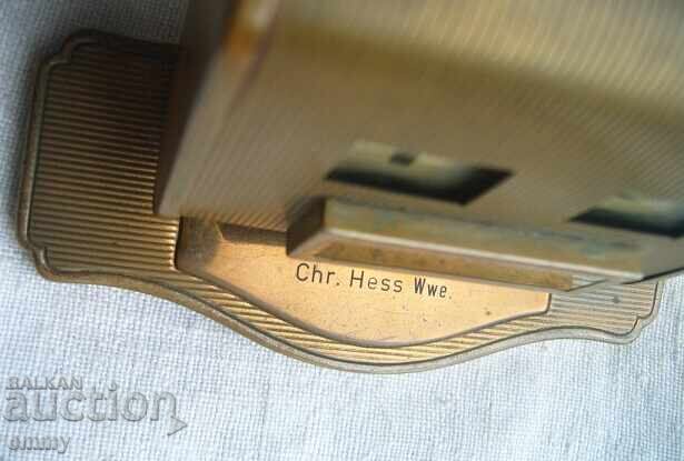 Delivery of Old metal desk perpetual calendar, date display Delivery of Old metal desk perpetual calendar, date display