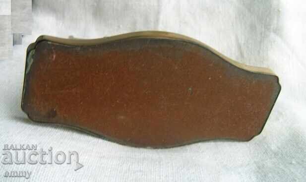 Old metal desk perpetual calendar, date display - 5 Old metal desk perpetual calendar, date display - 5