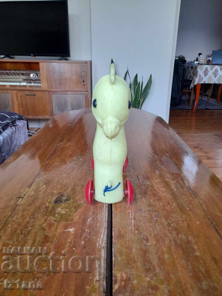 Cal vechi de jucărie cu preț 27.00 BGN | € 13.80