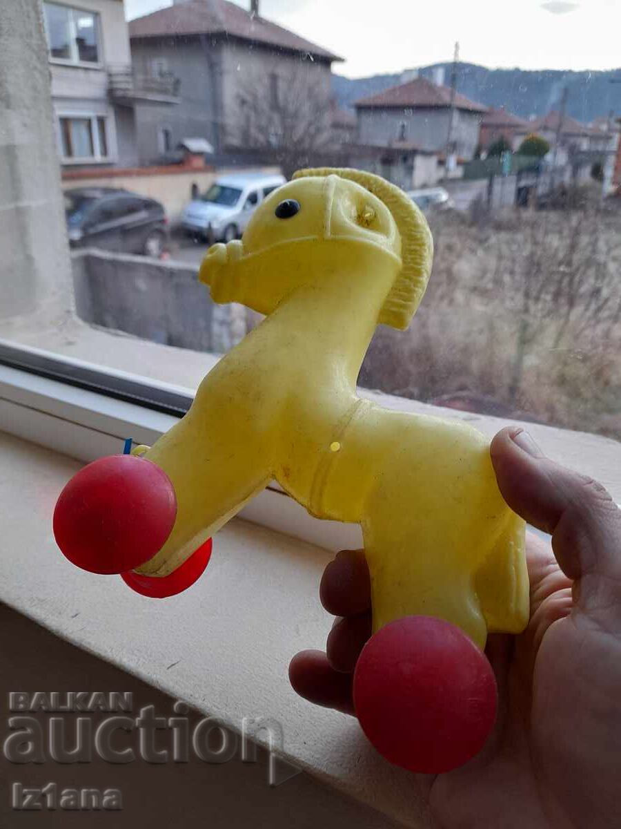 Cal vechi de jucărie - 5