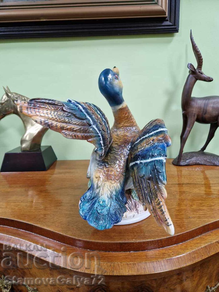 Delivery of Unique large Italian Capodimonte figurine Delivery of Unique large Italian Capodimonte figurine