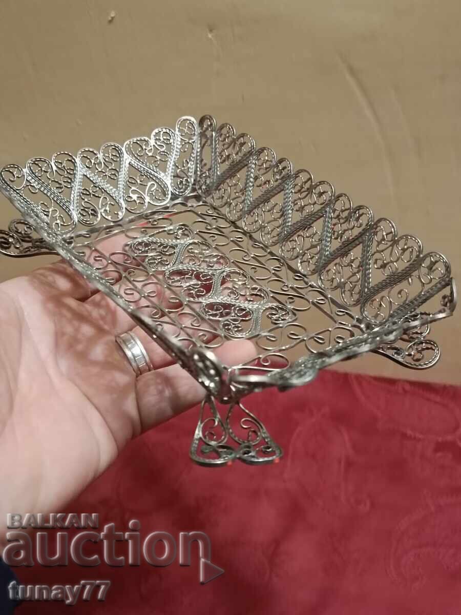 Φιλιγκράν Μπομπονιέρα από την ΕΣΣΔ, υποτίθεται της δεκαετίας του 1960. με τιμή 22.00 BGN | € 11.25 Φιλιγκράν Μπομπονιέρα από την ΕΣΣΔ, υποτίθεται της δεκαετίας του 1960. με τιμή 22.00 BGN | € 11.25