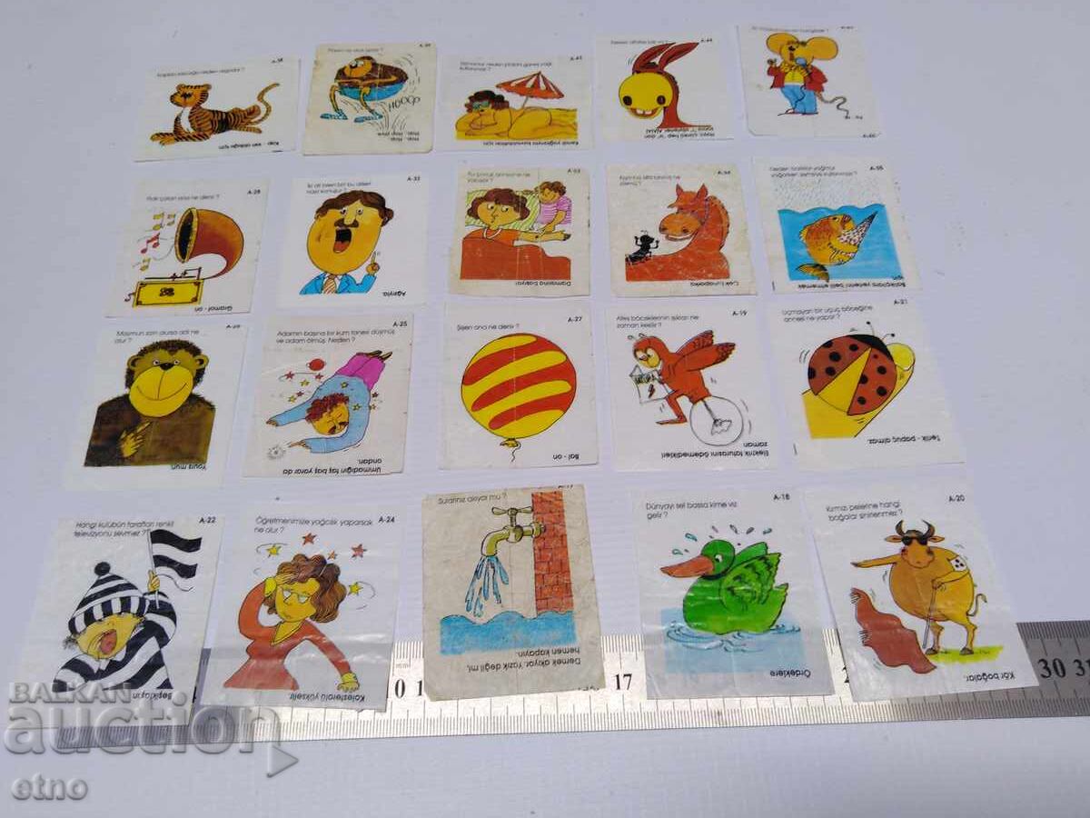 Licitație 20 buc. POZE GUME DE MESTECAT Licitație 20 buc. POZE GUME DE MESTECAT