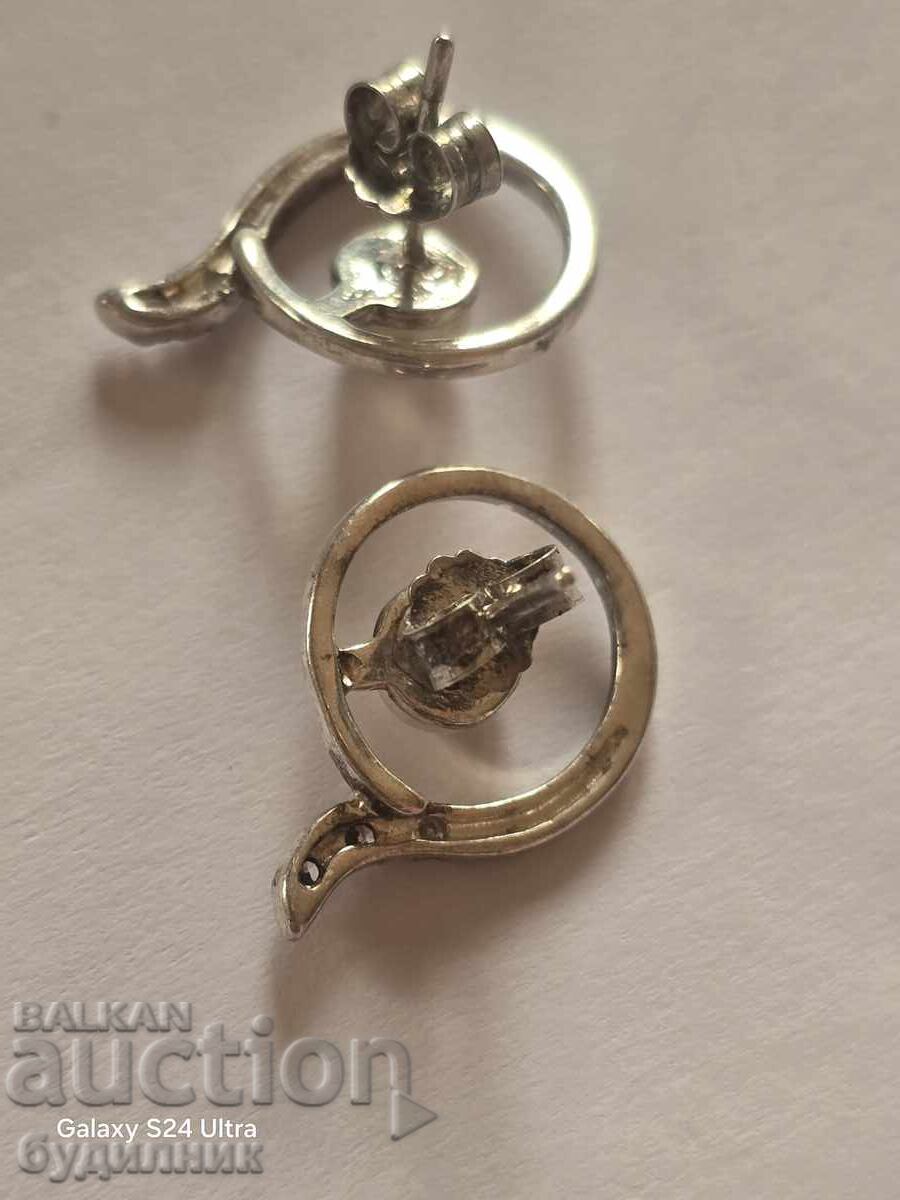 Delivery of Silver earrings 925 Sample.