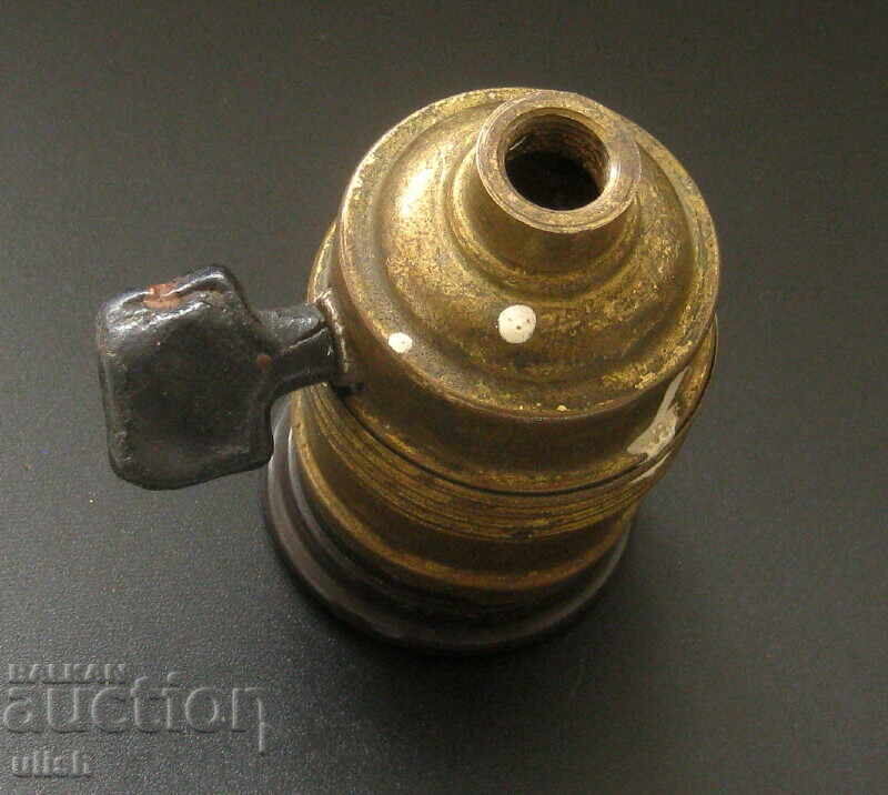 Auction Old brass lamp socket with switch Auction Old brass lamp socket with switch