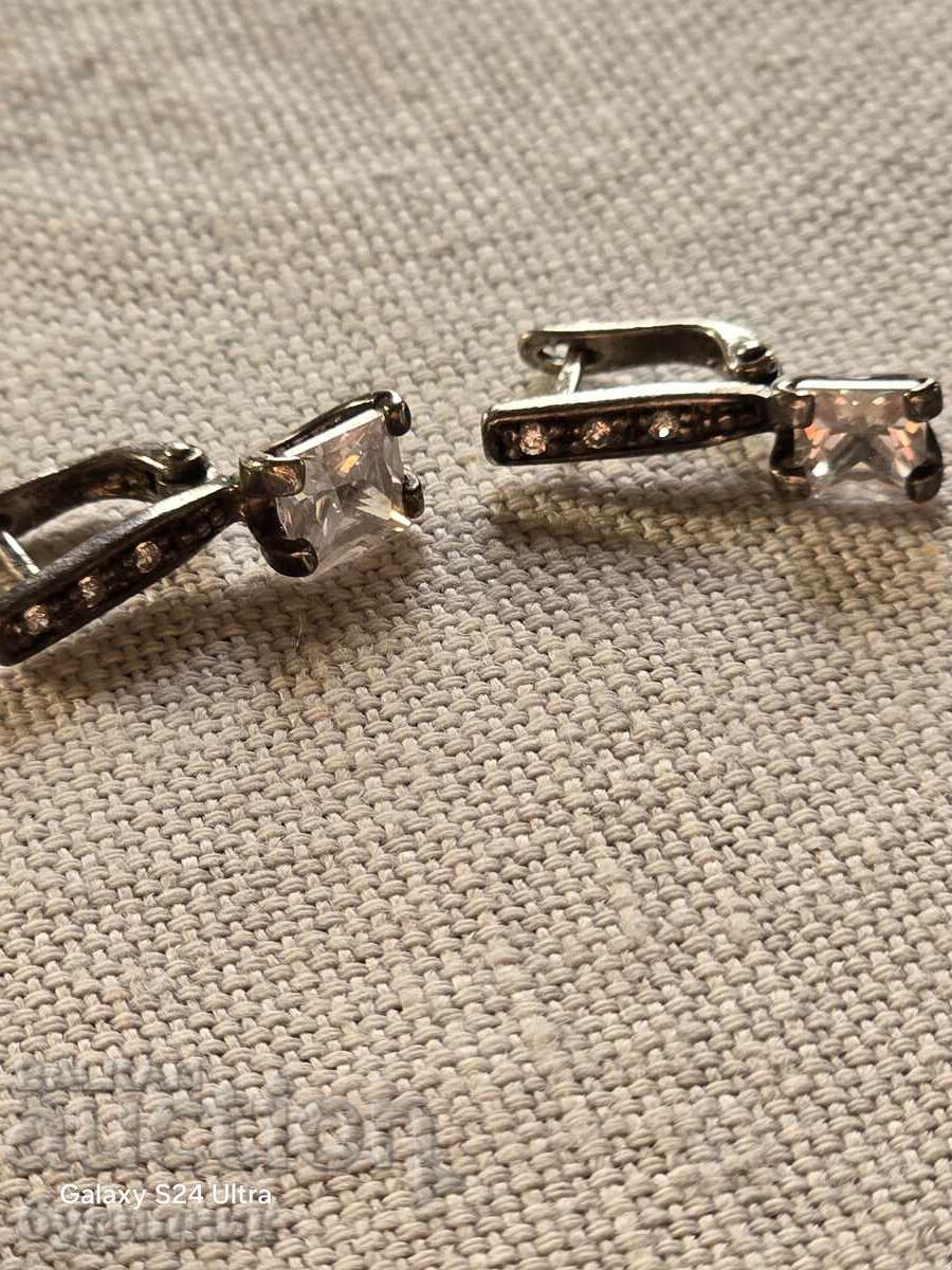 Auction  Silver earrings 925 Sample.